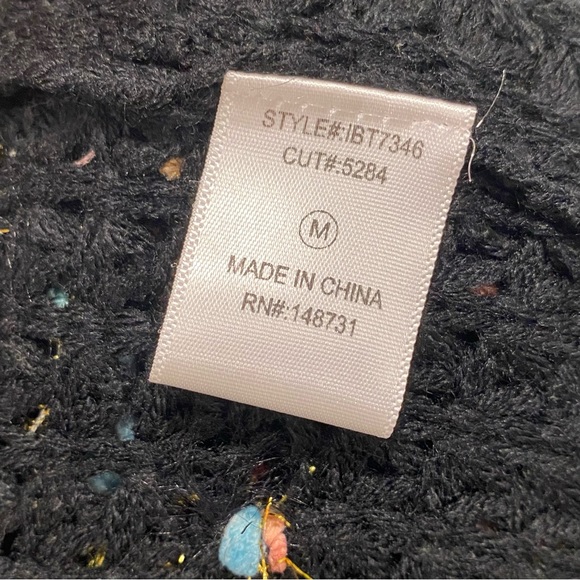 BLUE BLUSH Crochet Shaggy Fringe Multicolored Sweater Size Medium - Picture 12 of 14